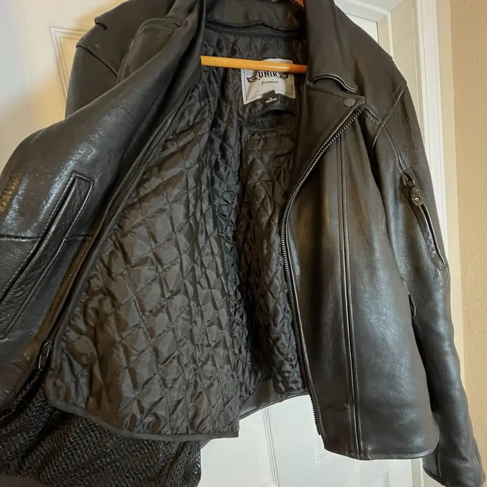 UNIK Premium Mens Heavy Black Leather Motorcycle Jacket Size 48‎ Cross Zip Liner